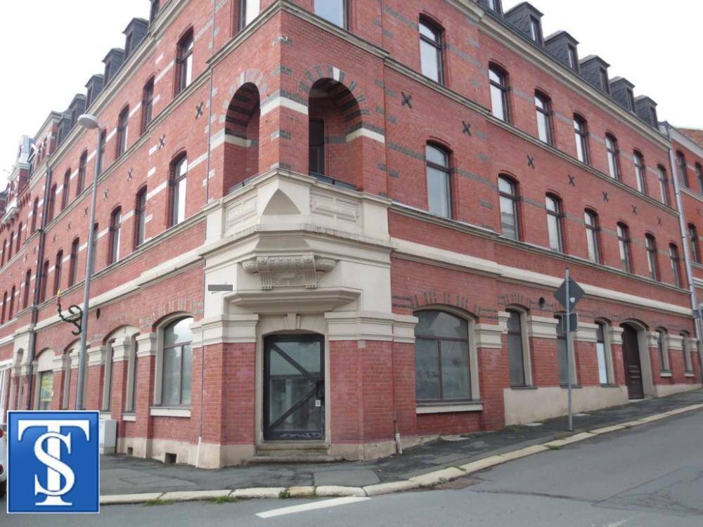 Здание с 60 комнатами в Фогтланд, Германия № 356097