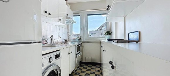 1 bedroom Apartment in Paris, France No. 332690 5