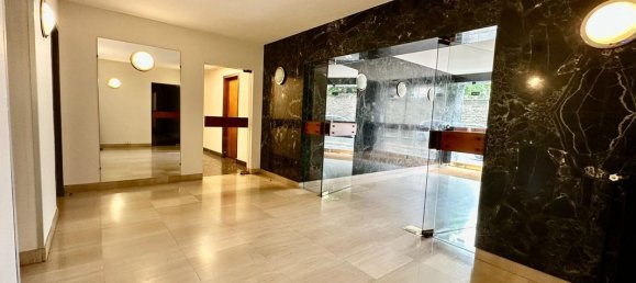 1 bedroom Apartment in Paris, France No. 332690 9