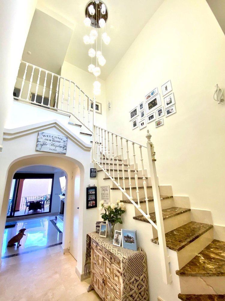 3 غرف نوم منزل في Estepona, Spain رقم 262222