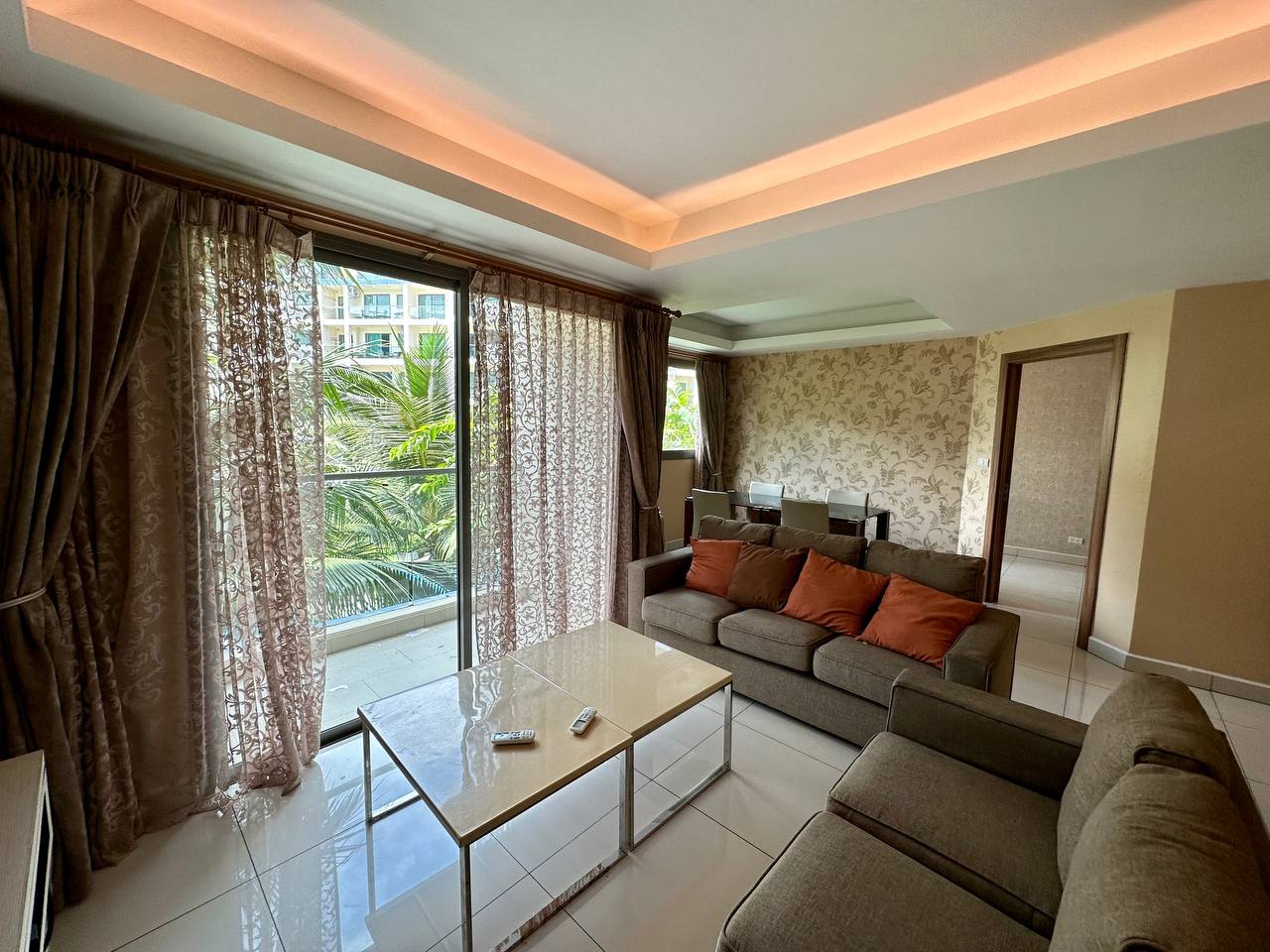 2 bedrooms Apartment in Pattaya, Thailand No. 11169