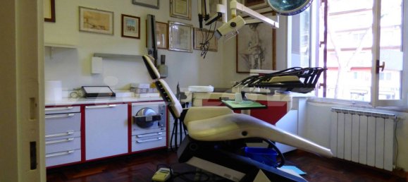 3 bedrooms Apartment in Rome, Italy No. 219165 15