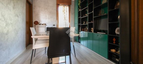 4 bedrooms Apartment in Vobarno, Italy No. 370612 9