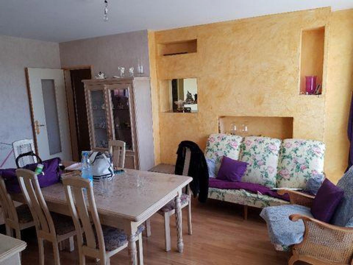 3 bedrooms Apartment in Saint-Quentin, France No. 13461