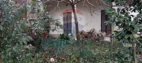 6-Zimmer Haus in Busto Arsizio, Italy, Nr. 16460 20