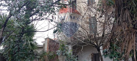 6-Zimmer Haus in Busto Arsizio, Italy, Nr. 16460 19