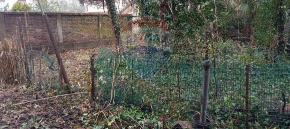 6-Zimmer Haus in Busto Arsizio, Italy, Nr. 16460 15