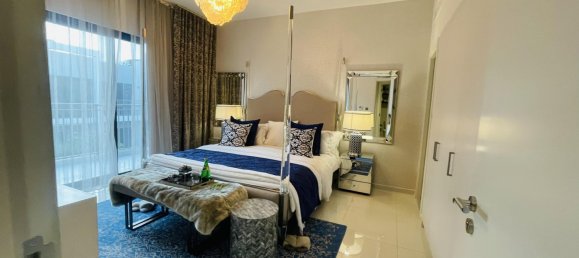 4 bedrooms Townhouse in Dubai, UAE No. 24419 3