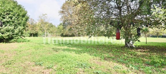 Villa T2 em Rho, Italy N.º 24812 42