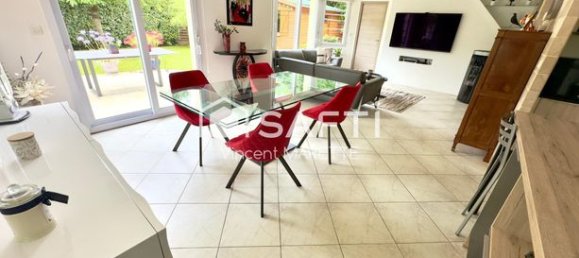 5 Schlafzimmer Haus in Lamorlaye, France, Nr. 304718 3