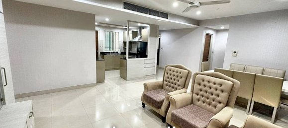 3 Schlafzimmer Eigentumswohnung in Bangkok, Thailand, Nr. 13705 2