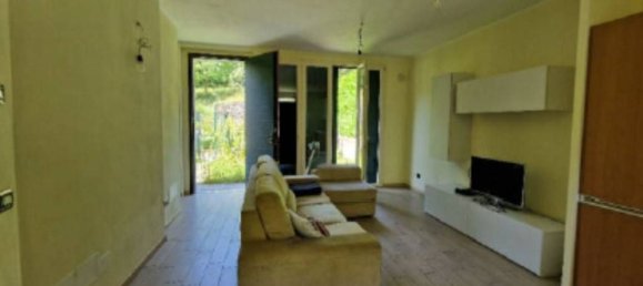 2 rooms House in Valbrona, Italy No. 179612 3