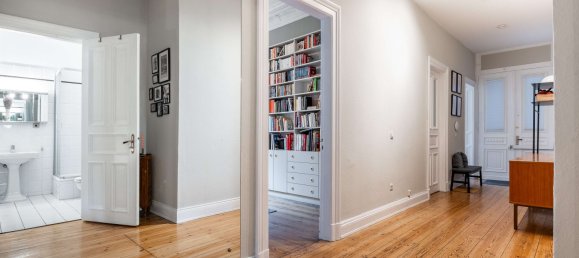 4 غرف نوم شقة في Eimsbuttel, Germany رقم 107993 5