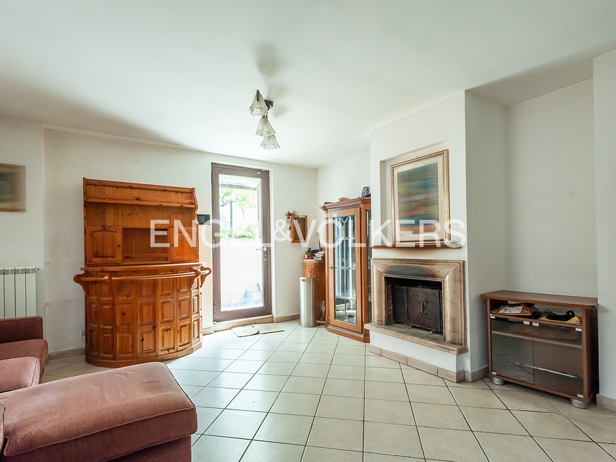 2 Schlafzimmer Villa in Rome, Italy, Nr. 125892