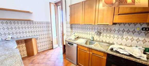 3 bedrooms Apartment in Signa, Italy No. 361806 6