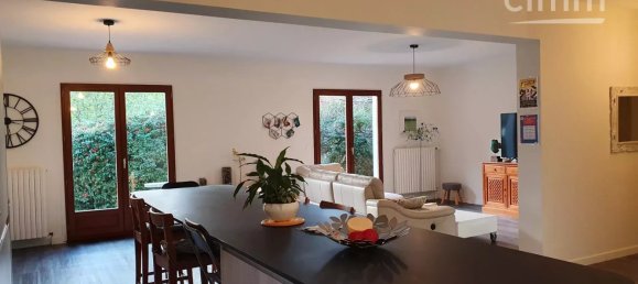 5 Schlafzimmer Haus in Mont-pres-Chambord, France, Nr. 279970 6