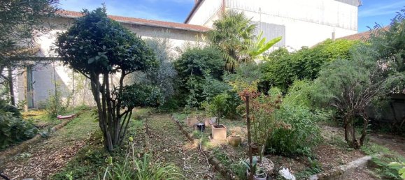 4 bedrooms House in Nerac, France No. 337081 2