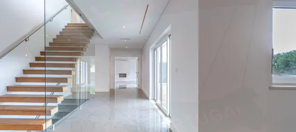 4 bedrooms House in Sintra, Portugal No. 163945 9