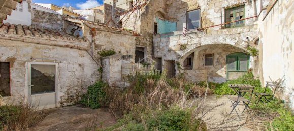 8 bedrooms Apartment in Mahon, Spain No. 10815 5