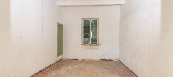 8 bedrooms Apartment in Mahon, Spain No. 10815 6