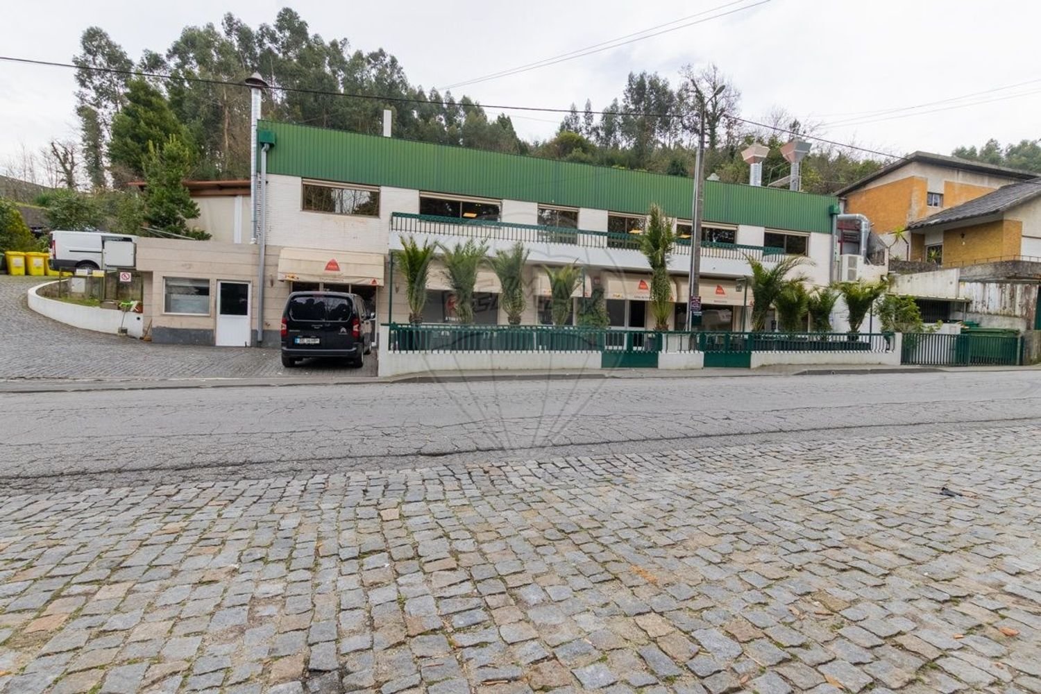  مستودع في Riba de Ave, Portugal 2025متر مربع رقم 69721