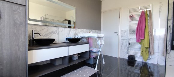 3 غرف نوم فيلا في Bagnolo in Piano, Italy رقم 169405 15