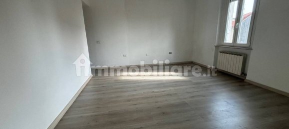 2غرفة عقار تجاري في San Vittore Olona, Italy رقم 88361 10