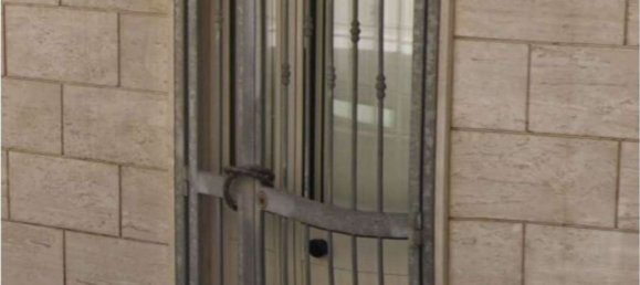 8-salle Appartement à Brindisi, Italy No. 180944 6