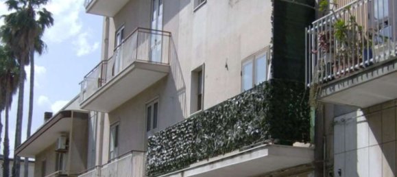 8-salle Appartement à Brindisi, Italy No. 180944 15