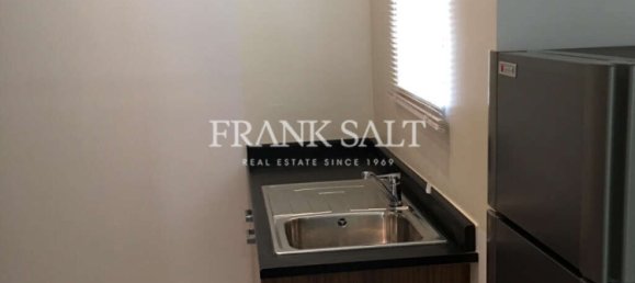 1 bedroom Apartment in Sliema, Malta No. 9125 8