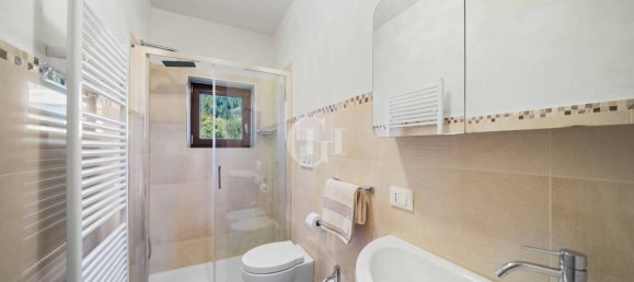 4 bedrooms Villa in Toscolano Maderno, Italy No. 122101 27