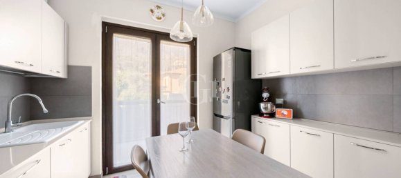 4 bedrooms Villa in Toscolano Maderno, Italy No. 122101 5