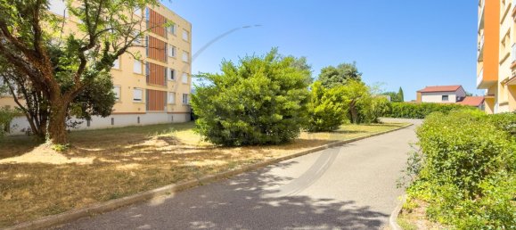 2 rooms Apartment in Valence, France No. 302744 12