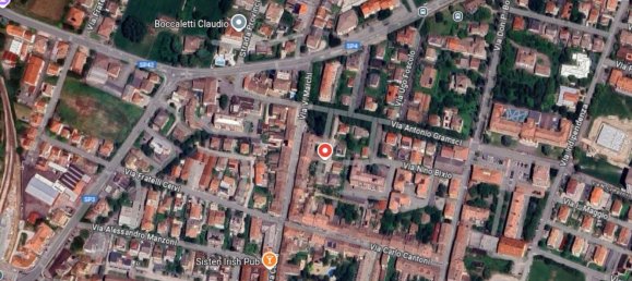 7 rooms Apartment in Novellara, Italy No. 95080 3