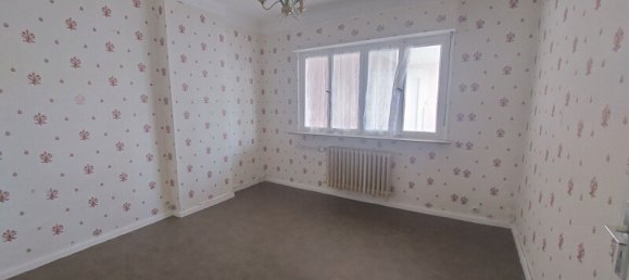 1 bedroom Building in Creutzwald, France No. 70333 7