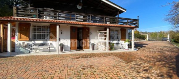 3 Schlafzimmer Villa in Serramazzoni, Italy, Nr. 254616 12