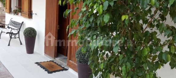 3 Schlafzimmer Villa in Serramazzoni, Italy, Nr. 254616 3