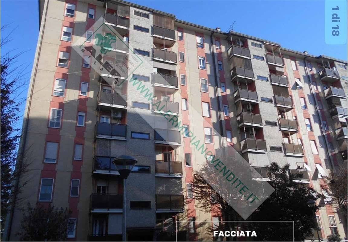 Apartamento T3 em Milan, Italy N.º 371724