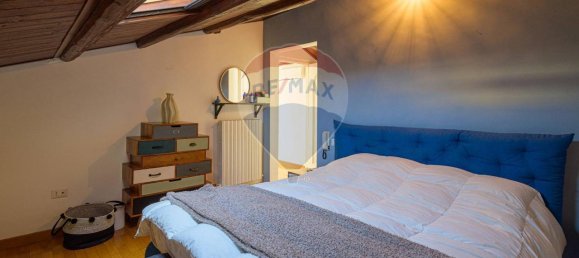 3 rooms Apartment in Jesi, Italy No. 8303 13