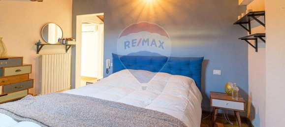 3 rooms Apartment in Jesi, Italy No. 8303 14