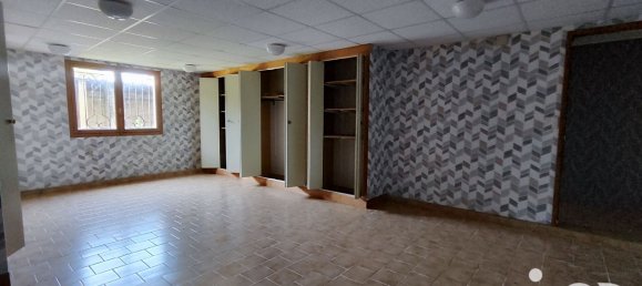 Casa de 5 dormitorios en Compertrix, France No. 327590 10