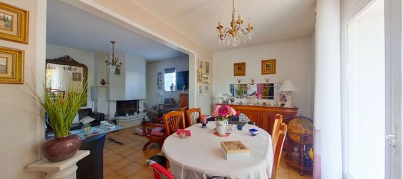 4 bedrooms House in La Riche, France No. 227040 3