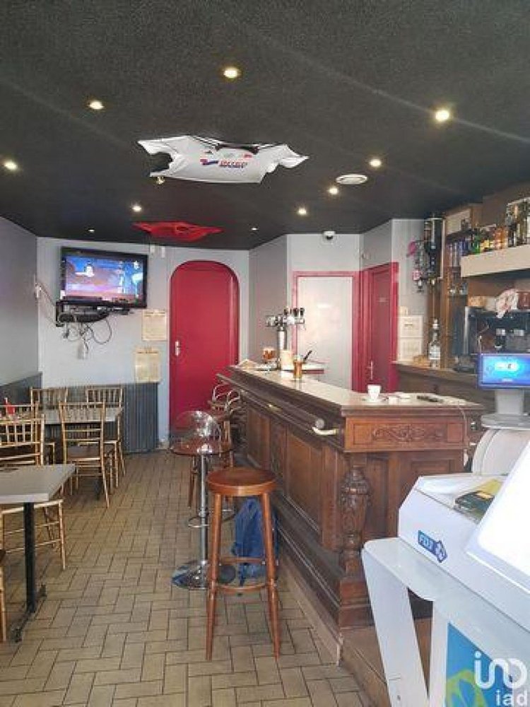  مصنع في Amiens, France 90متر مربع رقم 18427