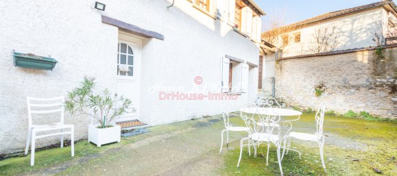 Casa de 3 dormitorios en Breuil-Bois-Robert, France No. 164663 2