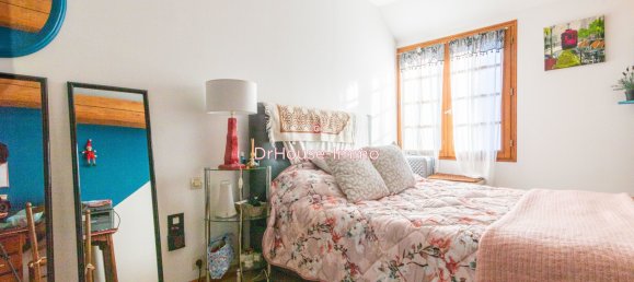 Casa de 3 dormitorios en Breuil-Bois-Robert, France No. 164663 4