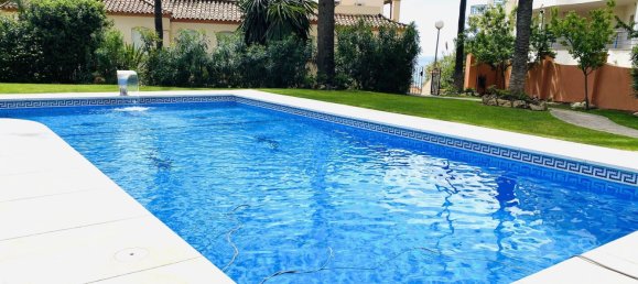 Adosado de 5 dormitorios en Estepona, Spain No. 145513 6