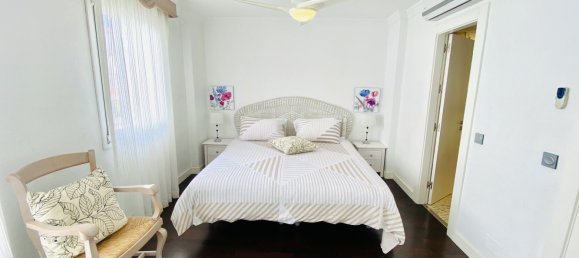 Adosado de 5 dormitorios en Estepona, Spain No. 145513 19