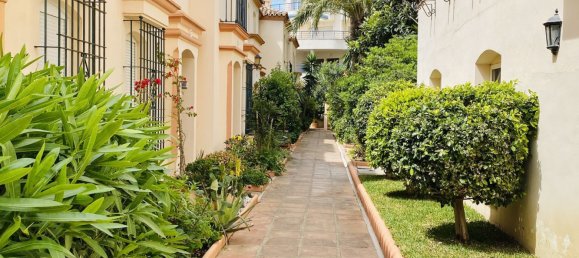 Adosado de 5 dormitorios en Estepona, Spain No. 145513 7