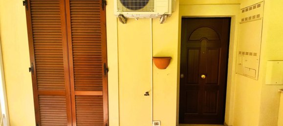 3 rooms Apartment in Corciano, Italy No. 109653 6