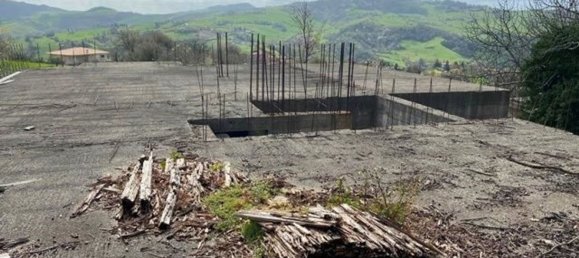 2400m² Land in Mercatino Conca, Italy No. 362630 5